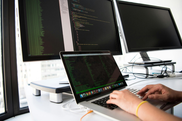 特變電工山東魯能泰山電纜取得隔熱耐火電纜專利，增強(qiáng)電纜耐高溫性能:電纜